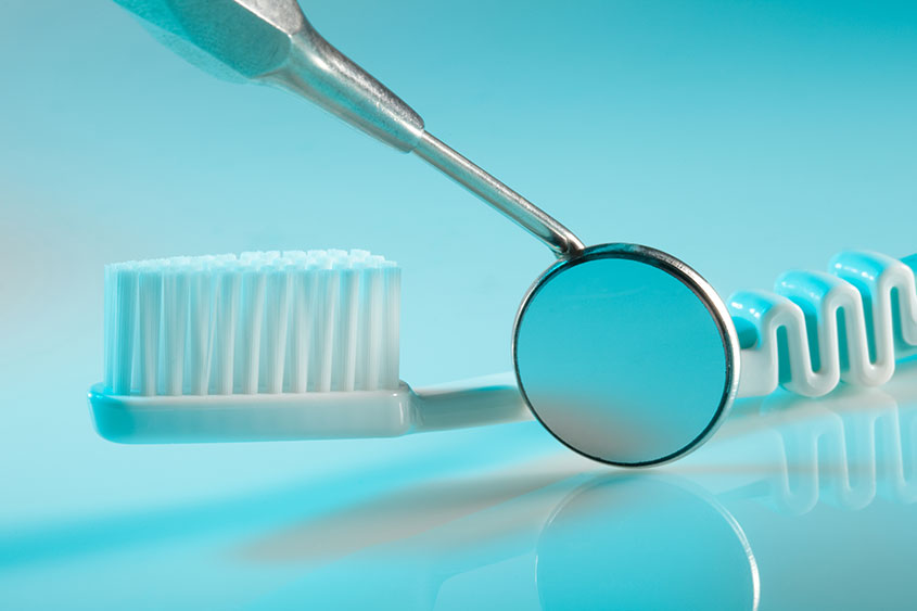 https://smilesplusmn.com/wp-content/uploads/2023/04/periodontal-lifestyle-adjustments.jpg