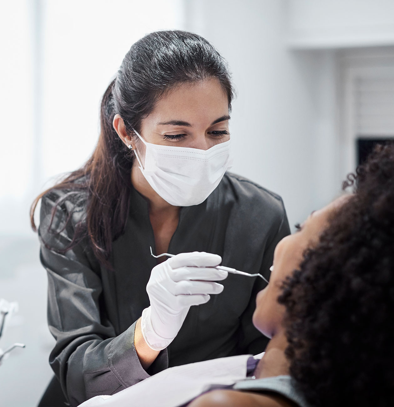 periodontal-treatment-santa-barbara-ca https://smilesplusmn.com/wp-content/uploads/2023/04/periodontal-treatment-santa-barbara-ca.jpg
